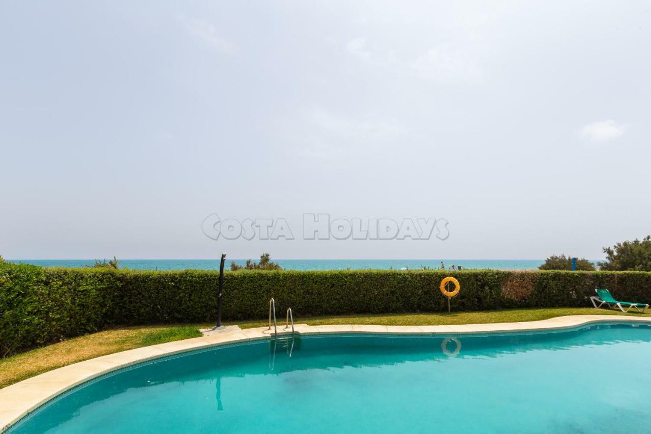 Townhouse Manilva Beach Екстериор снимка