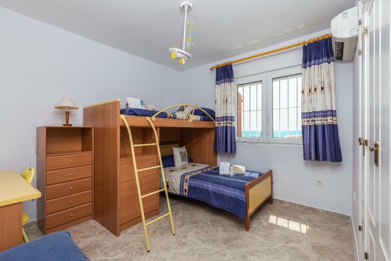 Townhouse Manilva Beach Екстериор снимка