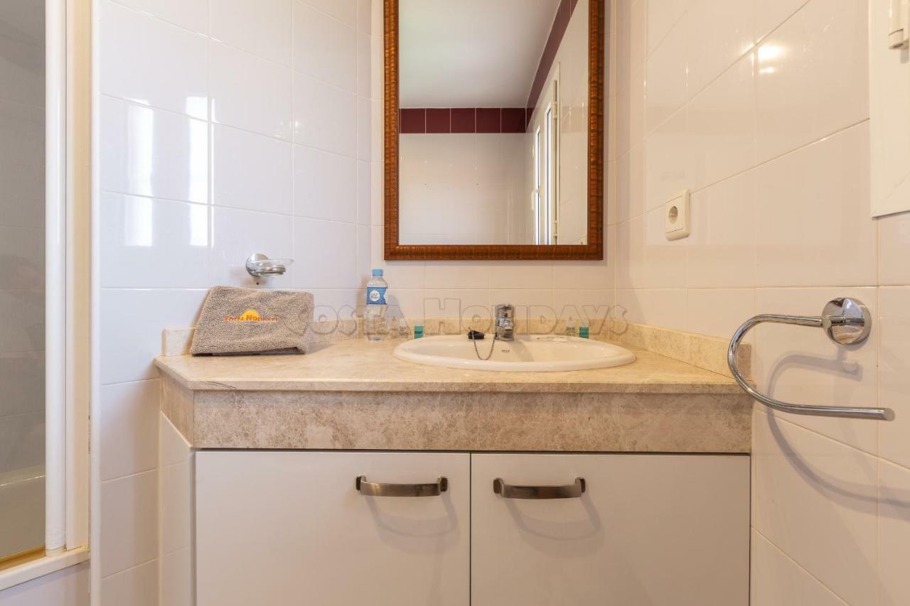 Townhouse Manilva Beach Екстериор снимка