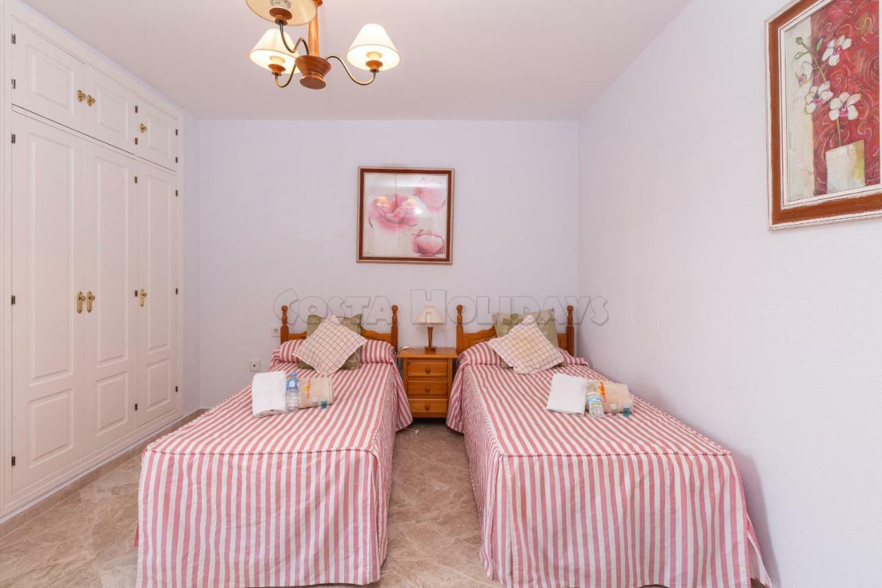 Townhouse Manilva Beach Екстериор снимка